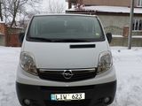 Opel Vivaro foto 2