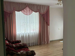 Casa în 2 nivele în orasul Ghindesti фото 5