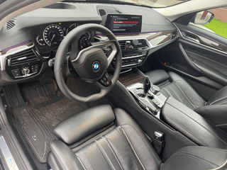 BMW 5 Series foto 9