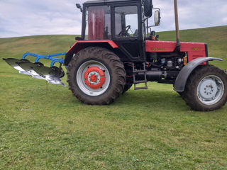 Vind tractor   MTZ  1025 foto 5