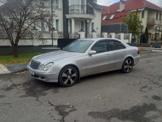 Mercedes E-Class