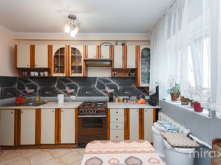 Apartament cu 3 camere, 60 m², Centru, Chișinău foto 1