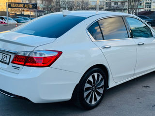 Honda Accord foto 6