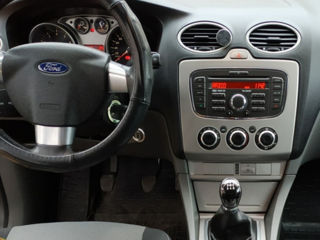 Ford Focus foto 8