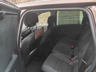 Renault Grand Scenic foto 6