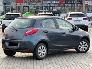 Mazda 2 foto 4