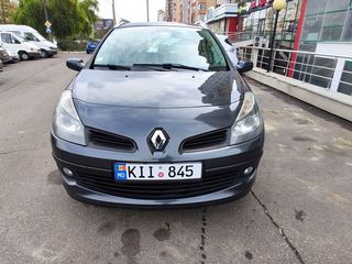 Renault Clio foto 1