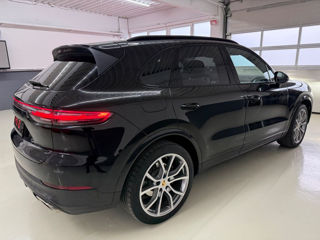 Porsche Cayenne foto 3