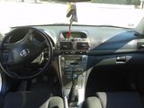 Toyota Avensis foto 10