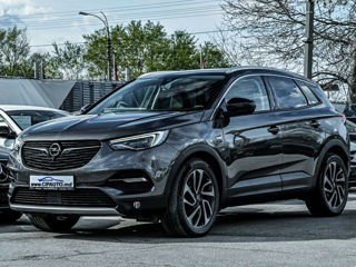 Opel Grandland X foto 1