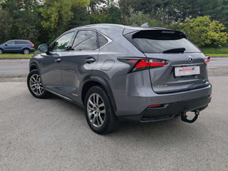 Lexus NX Series foto 3