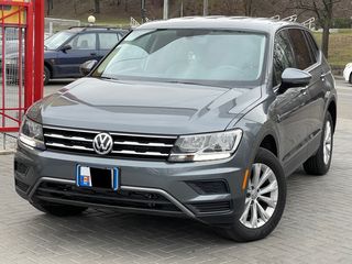 Volkswagen Tiguan фото 1