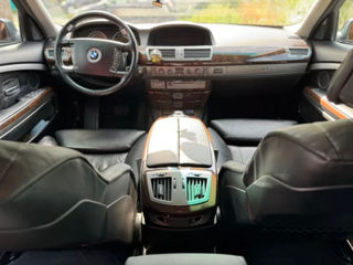 BMW 7 Series foto 7