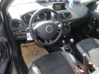 Renault Clio foto 7