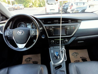 Toyota Auris foto 6