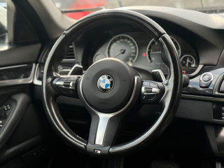 BMW 5 Series foto 9