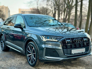 Audi Q7 foto 1