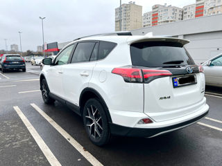 Toyota Rav 4 foto 3