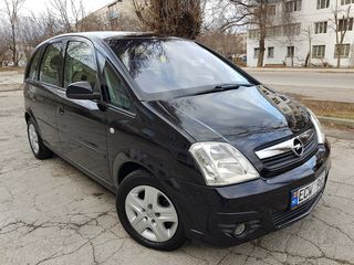 Opel Meriva foto 1