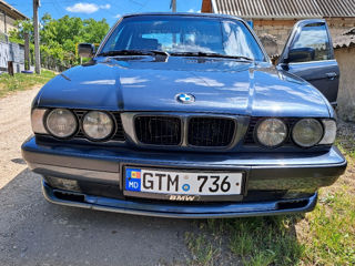 BMW 5 Series foto 5