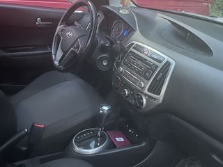 Hyundai i20 foto 6