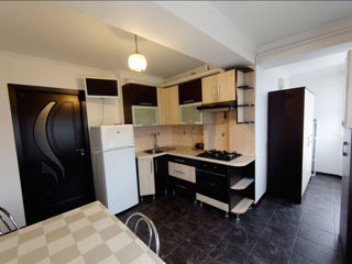 Apartament cu 1 cameră, 48 m², Botanica, Chișinău foto 7