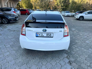 Toyota Prius foto 4