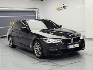 BMW 5 Series foto 4