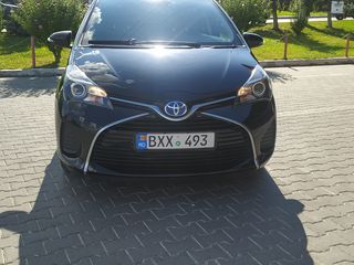 Toyota Yaris foto 3