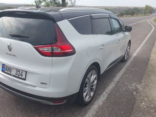 Renault Grand Scenic foto 4