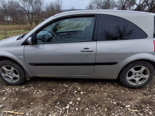 Renault Megane foto 3