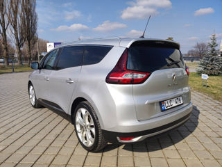 Renault Grand Scenic foto 2