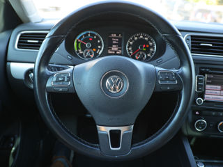 Volkswagen Jetta foto 12