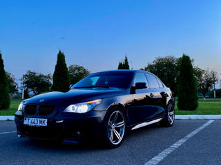 BMW 5 Series foto 6