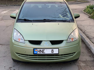 Mitsubishi Colt foto 4