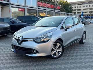 Renault Clio foto 1