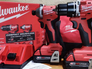 Milwaukee 3692-22CT