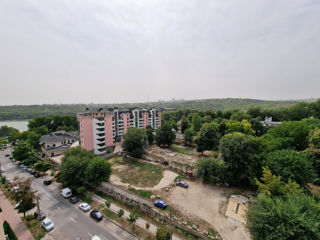 Apartament cu 3 camere, 84 m², Buiucani, Chișinău foto 13