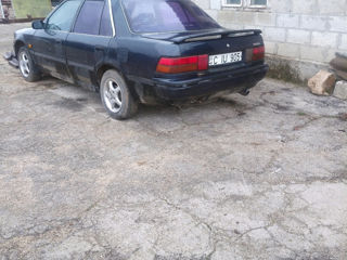 Toyota Carina foto 2