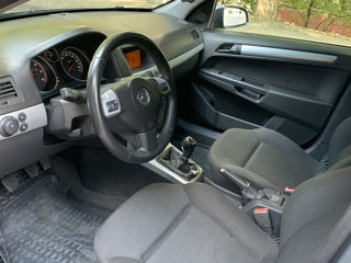 Opel Astra foto 9