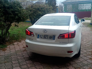 Lexus IS Series foto 2