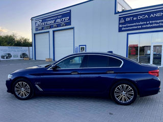 BMW 5 Series foto 2