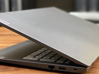 Lenovo v15 g2 itl foto 3