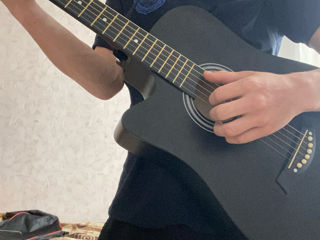 Vand chitara acustica foto 0