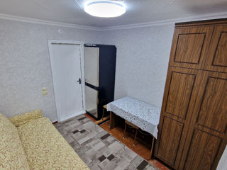 Комната, 12 м², 1/5 эт.