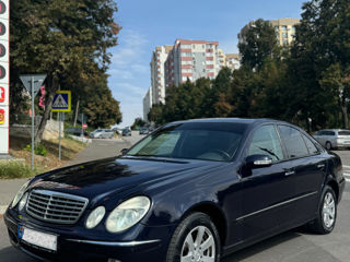 Mercedes E-Class foto 3