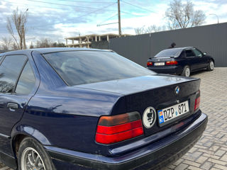 BMW 3 Series foto 6