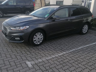 Ford Mondeo foto 2