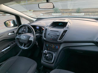 Ford Grand C-MAX foto 8