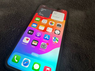 iPhone 11 128GB foto 2